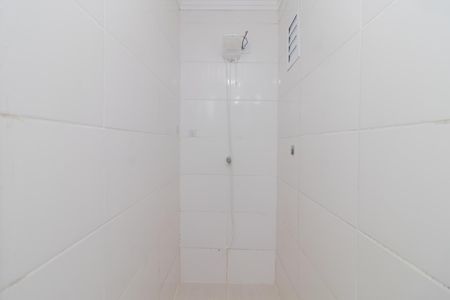 Banheiro de apartamento para alugar com 1 quarto, 30m² em Centro Histórico, Porto Alegre