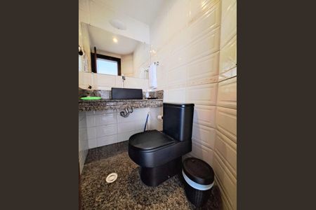 Apartamento para alugar com 3 quartos, 217m² em Buritis, Belo Horizonte