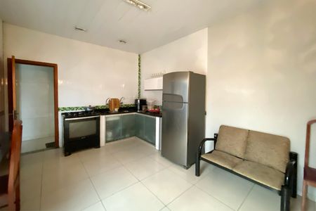 Casa à venda com 340m², 7 quartos e 3 vagasCasa anexa