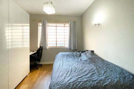 Casa à venda com 340m², 7 quartos e 3 vagasQuarto 2