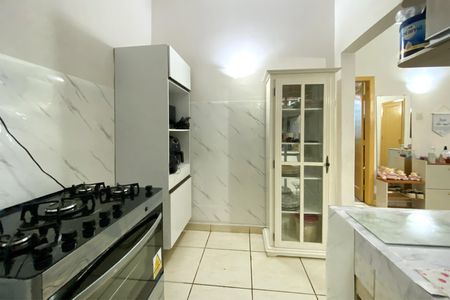 Casa à venda com 340m², 7 quartos e 3 vagasCozinha