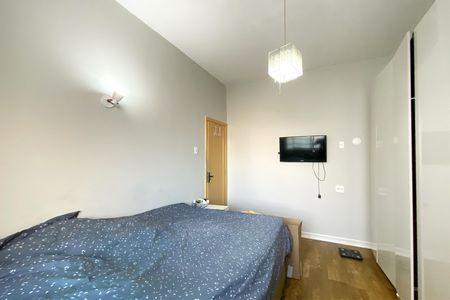 Casa à venda com 340m², 7 quartos e 3 vagasQuarto 2