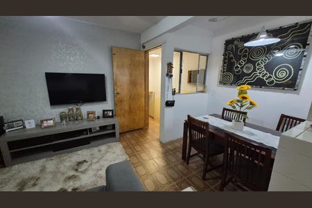 Sala de casa para alugar com 5 quartos, 225m² em Conjunto Promorar Sao Luis, São Paulo