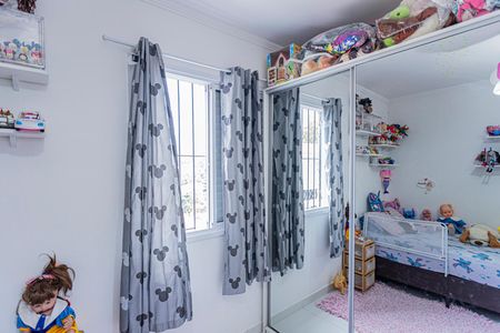 Casa à venda com 100m², 3 quartos e 3 vagas Casa à venda com 100m², 3 quartos e 3 vagasQuarto