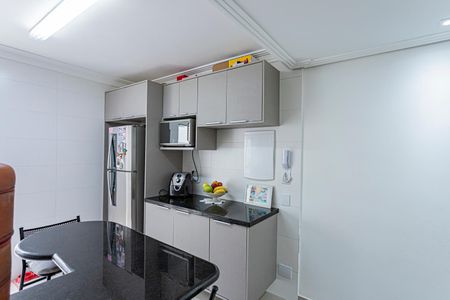 Casa à venda com 100m², 3 quartos e 3 vagas Casa à venda com 100m², 3 quartos e 3 vagasCozinha