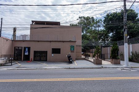 Casa à venda com 100m², 3 quartos e 3 vagas Casa à venda com 100m², 3 quartos e 3 vagasFachada