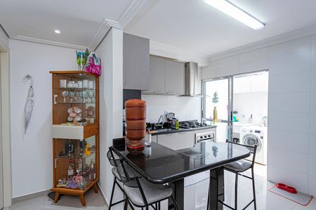 Casa à venda com 100m², 3 quartos e 3 vagas Casa à venda com 100m², 3 quartos e 3 vagasCozinha