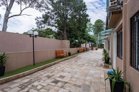 Casa à venda com 100m², 3 quartos e 3 vagas Casa à venda com 100m², 3 quartos e 3 vagasÁrea comum