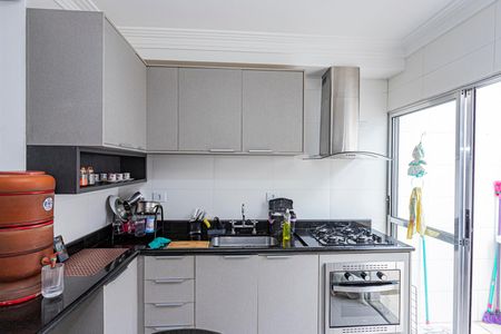 Casa à venda com 100m², 3 quartos e 3 vagas Casa à venda com 100m², 3 quartos e 3 vagasCozinha