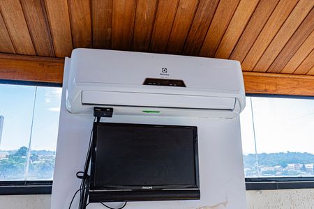 Casa à venda com 100m², 3 quartos e 3 vagas Casa à venda com 100m², 3 quartos e 3 vagasEspaço Gourmet