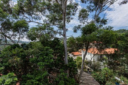 Casa à venda com 100m², 3 quartos e 3 vagas Casa à venda com 100m², 3 quartos e 3 vagasVista terraço