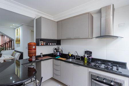 Casa à venda com 100m², 3 quartos e 3 vagas Casa à venda com 100m², 3 quartos e 3 vagasCozinha