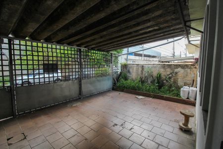 Casa à venda com 120m², 3 quartos e 2 vagasGaragem