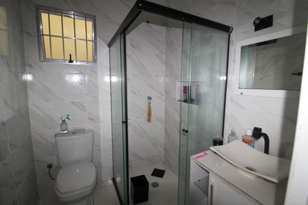 Banheiro de casa à venda com 3 quartos, 120m² em Jardim Celeste, São Paulo