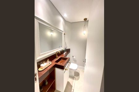 Apartamento à venda com 340m², 4 quartos e 3 vagasBanheiro