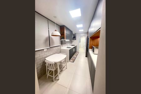 Apartamento à venda com 340m², 4 quartos e 3 vagasCozinha