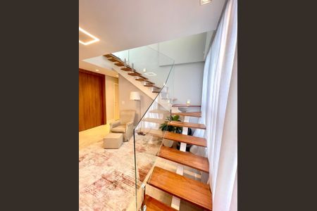 Apartamento à venda com 340m², 4 quartos e 3 vagasSala