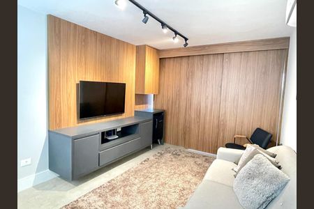 Sala de tv de apartamento à venda com 4 quartos, 340m² em Aclimação, São Paulo