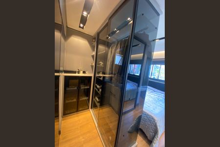 Apartamento à venda com 78m², 2 quartos e 1 vagaCloset