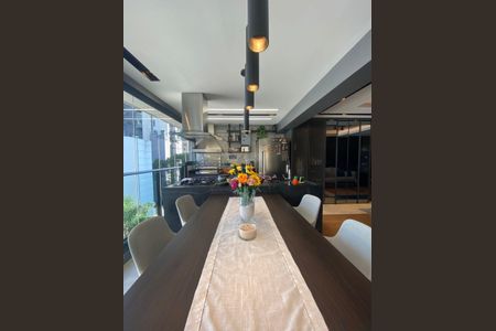 Sala de apartamento à venda com 2 quartos, 78m² em Pinheiros, São Paulo
