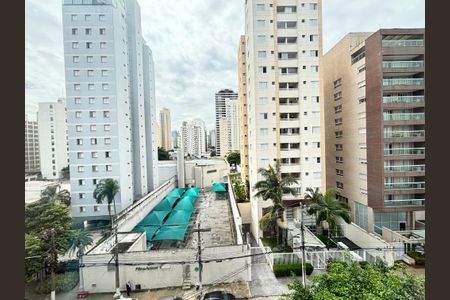 Apartamento à venda com 75m², 1 quarto e 2 vagasVista