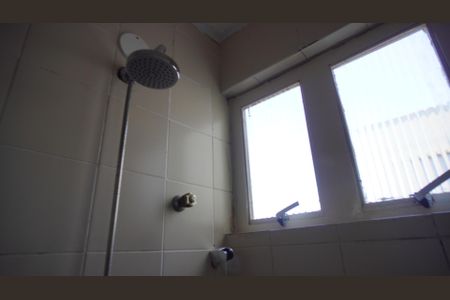 Apartamento à venda com 145m², 2 quartos e 1 vagaChuveiro banheiro 1