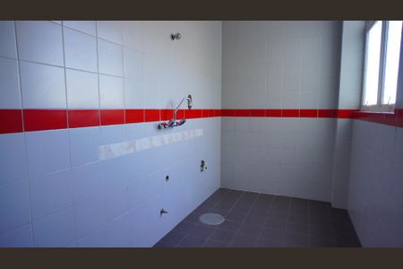 Apartamento à venda com 145m², 2 quartos e 1 vagaCozinha no primeiro piso 