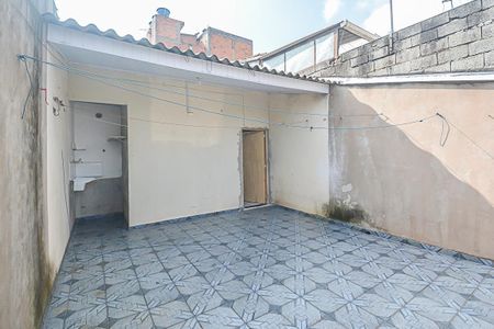 Casa à venda com 110m², 2 quartos e 2 vagas Casa à venda com 110m², 2 quartos e 2 vagasEdícula