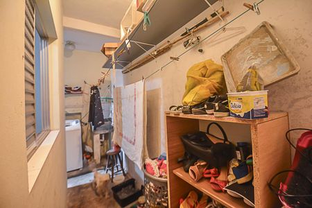 Casa à venda com 110m², 2 quartos e 2 vagas Casa à venda com 110m², 2 quartos e 2 vagasÁrea de Serviço