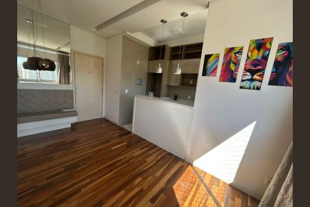 Apartamento à venda com 46m², 2 quartos e 1 vaga Apartamento à venda com 46m², 2 quartos e 1 vagaSala