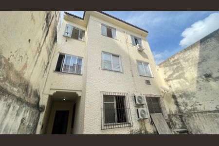 Apartamento para alugar com 43m², 2 quartos e sem vaga Apartamento para alugar com 43m², 2 quartos e sem vagaFachada do bloco