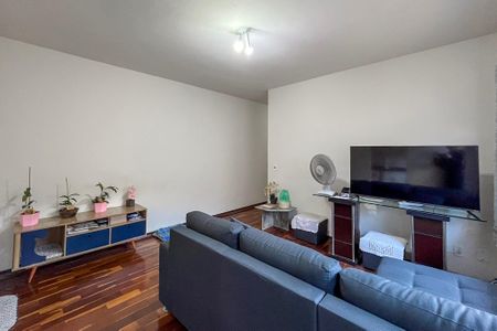 Casa à venda com 350m², 5 quartos e 7 vagasCasa 2 - Sala