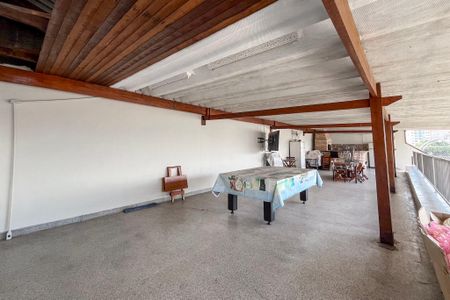 Casa à venda com 350m², 5 quartos e 7 vagasÁrea externa