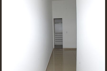 Casa à venda com 180m², 3 quartos e 2 vagasSuíte