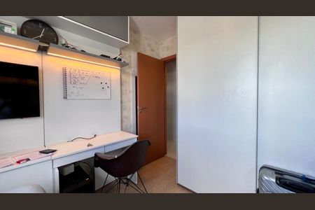 Apartamento à venda com 2 quartos, 60m² em Buritis, Belo Horizonte