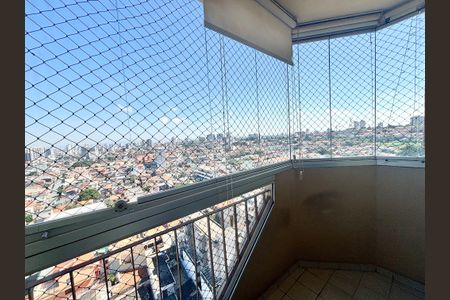 Apartamento à venda com 68m², 3 quartos e 2 vagasVaranda