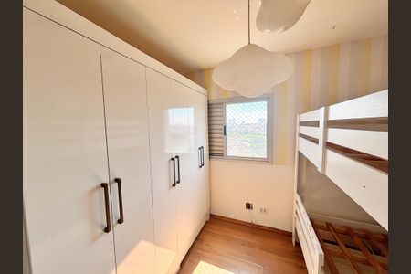 Apartamento à venda com 68m², 3 quartos e 2 vagasQuarto 3