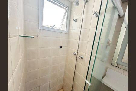 Apartamento à venda com 68m², 3 quartos e 2 vagasBanheiro 
