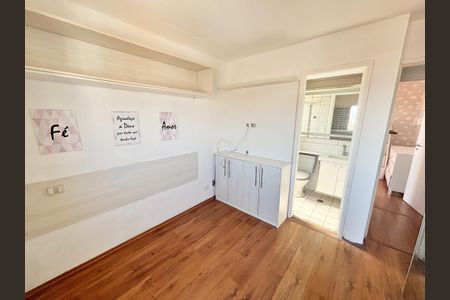 Apartamento à venda com 68m², 3 quartos e 2 vagasQuarto 2