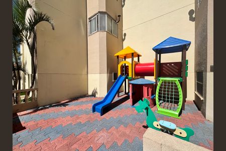 Apartamento à venda com 68m², 3 quartos e 2 vagasÁrea comum - Playground
