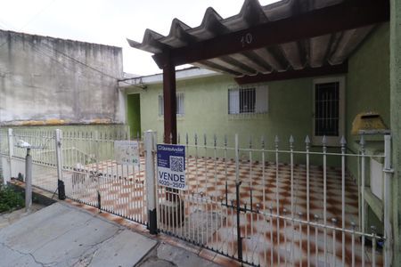 Fachada de casa à venda com 3 quartos, 265m² em Santo Antônio, Osasco