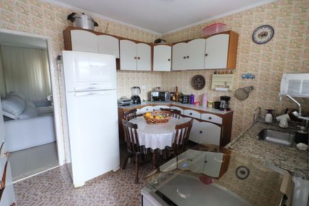 Cozinha 1 de casa à venda com 3 quartos, 265m² em Santo Antônio, Osasco