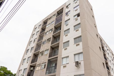 Apartamento para alugar com 52m², 2 quartos e 1 vaga Apartamento para alugar com 52m², 2 quartos e 1 vagaFachada