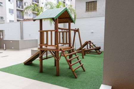 Apartamento para alugar com 52m², 2 quartos e 1 vaga Apartamento para alugar com 52m², 2 quartos e 1 vagaÁrea comum - Playground