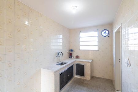 Casa para alugar com 167m², 4 quartos e sem vaga Casa para alugar com 167m², 4 quartos e sem vagaCozinha