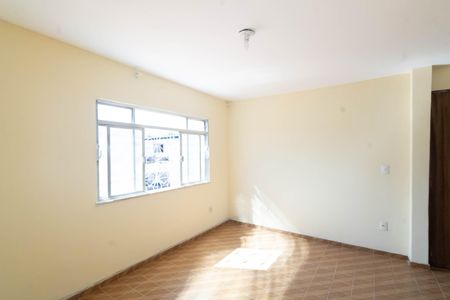 Sala de casa para alugar com 4 quartos, 167m² em Campo Grande, Rio de Janeiro