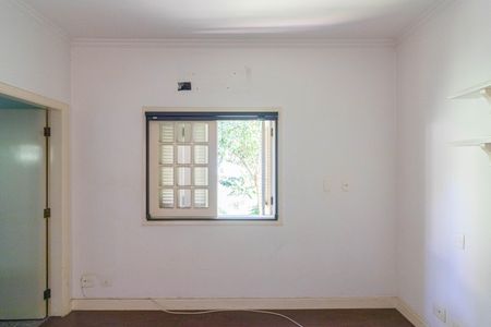 Casa à venda com 420m², 3 quartos e 3 vagas Casa à venda com 420m², 3 quartos e 3 vagasSuíte 2
