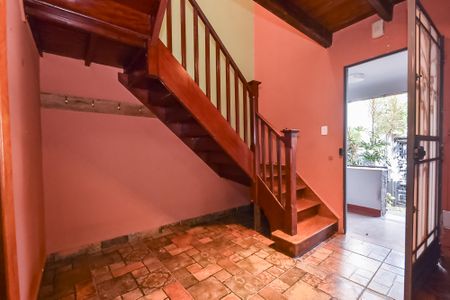 Hall de entrada de casa à venda com 3 quartos, 180m² em Vila Clementino, São Paulo