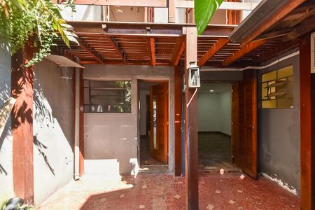 Casa à venda com 180m², 3 quartos e 1 vagaQuintal