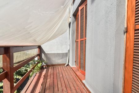 Casa à venda com 180m², 3 quartos e 1 vagaVaranda do quarto 1 e 2